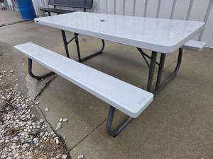 lot 15347 image: 6ft Lifetime Commercial Picnic Bench