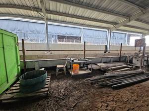lot 16084 image: Assorted Lot W Hobart Metal Band Saw, Metal Pipes, and Metal Rolling Cart
