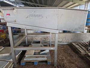 lot 16112 image: RMF Steel CT-600 Industrial Feed Hopper