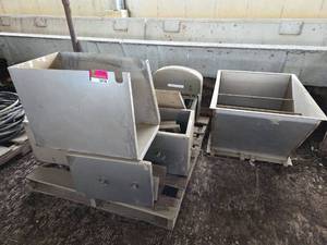 lot 16116 image: ELKAY Water Fountain With Parts and Stainless Steel Hopper