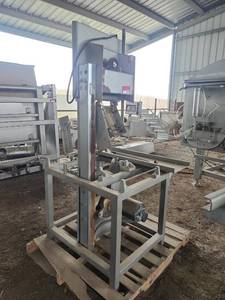 lot 16137 image: Industrial Hobart SAWS000T Commercial Band Saw