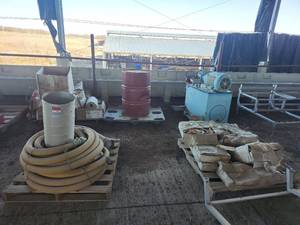 lot 16601 image: Bulk Lot of Industrial Cryovac Vacuum Packaging Equipment