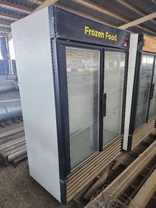 lot 16612 image: True GDM-49F Commercial Glass Door Freezer