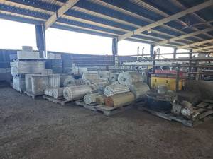 lot 16617 image: Assorted Lot of Industrial Conveying Components