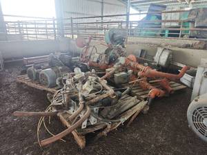 lot 18685 image: Assorted Lot W Industrial Electric Motors and Parts