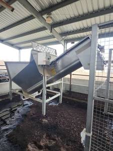 lot 18695 image: Industrial Conveyor System