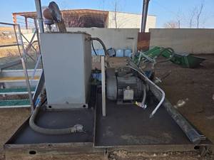 lot 19195 image: Industrial Lubrication System with Grease Banks
