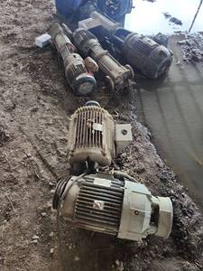 lot 19239 image: Assortment of Grundfos Industrial Water Pump Motors