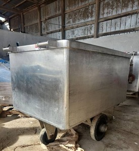 lot 15384 image: Industrial Aluminum Rolling Feed Cart