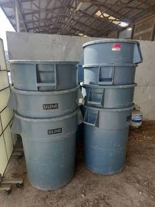 lot 15390 image: Uline Industrial Storage Containers - Lot of 8