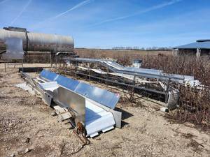 lot 15425 image: Industrial Belt Conveyor System