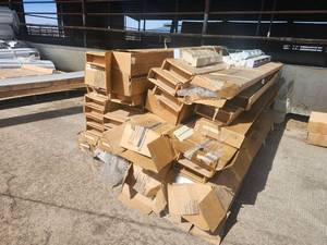 lot 15431 image: Bulk Lot of Springs Window Fashions White Horizontal Blinds