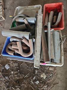 lot 19316 image: Bulk Lot of Scrap Pipe Cutouts