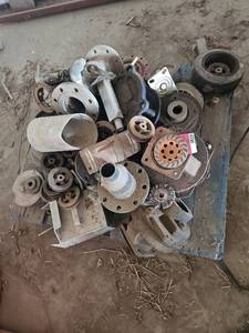lot 19320 image: Industrial Machine Parts Lot