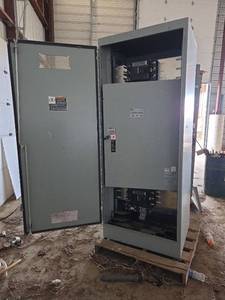 lot 19328 image: ASCO 300 Series 800A Automatic Transfer Switch