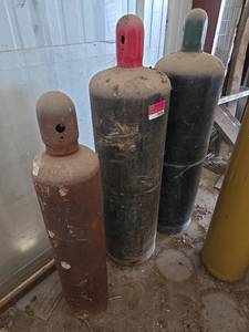 lot 19336 image: Industrial Gas Cylinders Collection - Set of 3