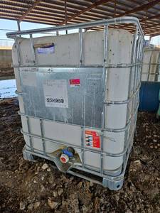lot 19346 image: 275 Gallon IBC Tote Tank Container