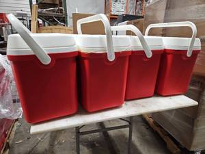 lot 15681 image: Igloo Red and White Coolers - Set of 4