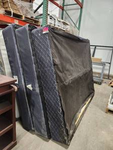 lot 15699 image: Set of (3) Box Springs