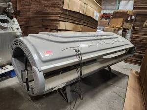 lot 15705 image: Sun Technologies Commercial Tanning Bed