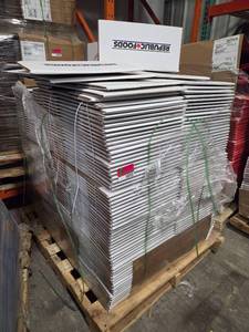 lot 15722 image: Bulk Lot of White Storage Box Lids