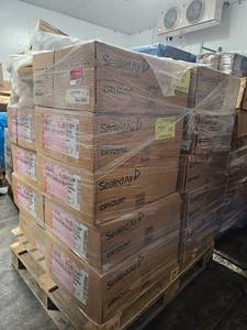 lot 15775 image: Bulk Lot of Sealed Air Cryovac Food Packaging