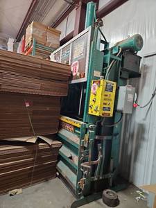 lot 15828 image: Load King V6030 Vertical Baler by GSM Corp