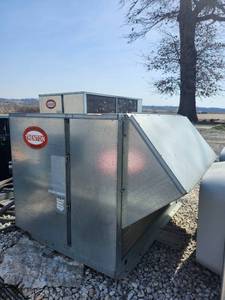 lot 15917 image: Trenton Commercial Refrigeration Condensing Unit  Model TEZA030H8-HT-4B-6723