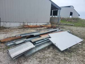 lot 18158 image: Industrial Salvage Metal Lot and Pallet Racking- Steel Beams and Pipes