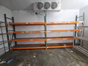 lot 23515 image: Industrial Pallet Racking System with Wire Shelving