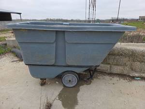 lot 23540 image: Large Industrial Cart with Wheels