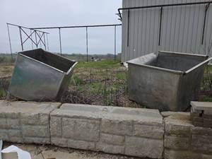lot 23542 image: Large Galvanized Steel Tanks - Set of 2