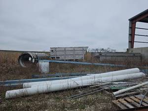 lot 23549 image: Mixed Lot if Light Poles and Metal