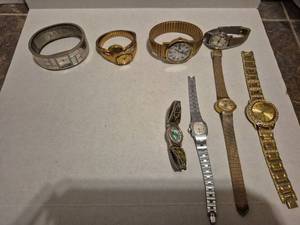 lot 28519 image: Collection of Mixed Metal Wristwatches