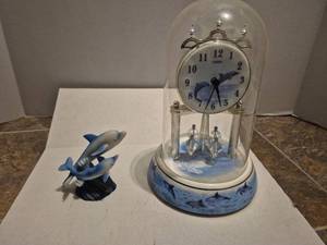 lot 28548 image: Timex Dolphin Anniversary Clock with Glass Dome