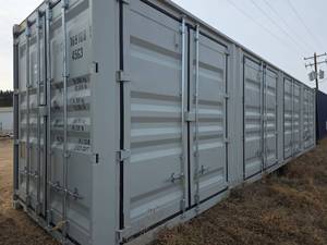lot 805 image: 40ft High Cube Shipping Container