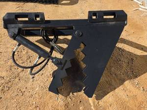 lot 3076 image: Unused JCT 2026 Heavy-Duty Steel Quick Attach Skid Steer Tree and Post Puller
