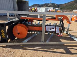 lot 3112 image: WIG 48-inch Skid Steer Trencher Attachment XN-KG01-48