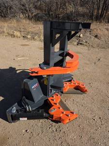lot 3113 image: WIG 14-inch Tree Shear Skid Steer Attachment