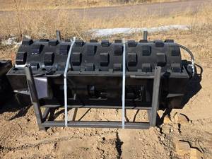 lot 3266 image: Skid Steer Compactor Wheel CW70