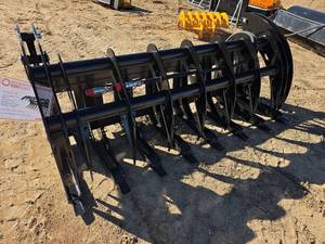lot 3269 image: 72-inch Skid Steer Curved Wood Grapple CK-CWG72