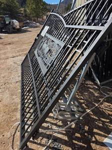 lot 3371 image: KJ Heavy-Duty Decorative Farm Gate with Wildlife Scene (Damaged, see pics)