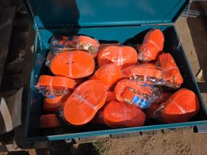 lot 3381 image: Landhonor Ratchet Tie Down Set with Tool Box LHR-RF24