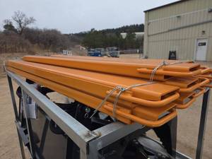 lot 3412 image: Heavy Duty Fork Extensions 84 (One Set)