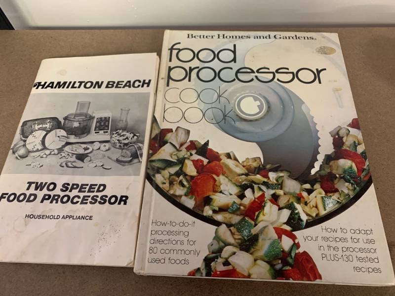 lot 815 image: GS80 Vintage Better Homes And Gardens Food Processor Cook Book 1979