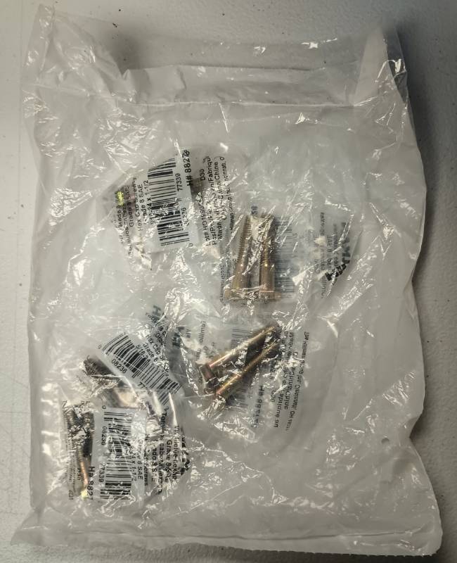 lot 380 image: Hillman 882728 Hex Bolt, 516-24 Thread, 1-12 in OAL, 8 Grade, Zinc-Plated, SAE Measuring, 10 Pack