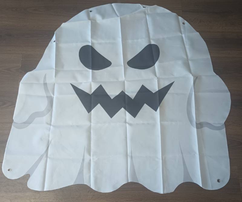 lot 715 image: Halloween Ghost Wall Banner