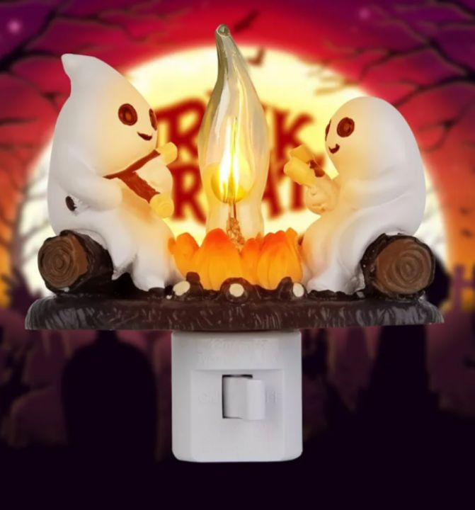 lot 713 image: Ghost Campfire Flickering Night Light, 3D Small Electric Faux Campfire Night Light,Ghosts Campfire Flicker Flame Nightlight, 5in LED Campfire Night Lights Funny Halloween Decor