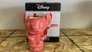 lot 44 image: Disney Geeki Tikis Stitch Coral Mug GS80
