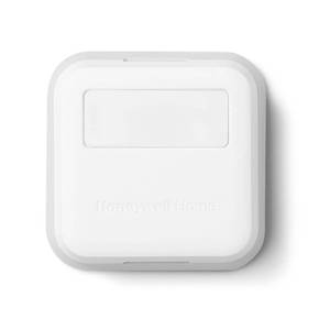 lot 25642 image: Honeywell Home RCHTSENSOR-1PK, Smart Room Sensor works with T9T10 WIFI Smart Thermostats - Retail $42